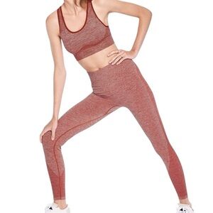 PINK Victoria’s Secret Seamless leggings Size Medium